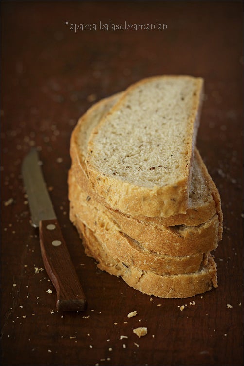 Easy Dutch Oven Bread - My Diverse Kitchen - A Vegetarian Blog