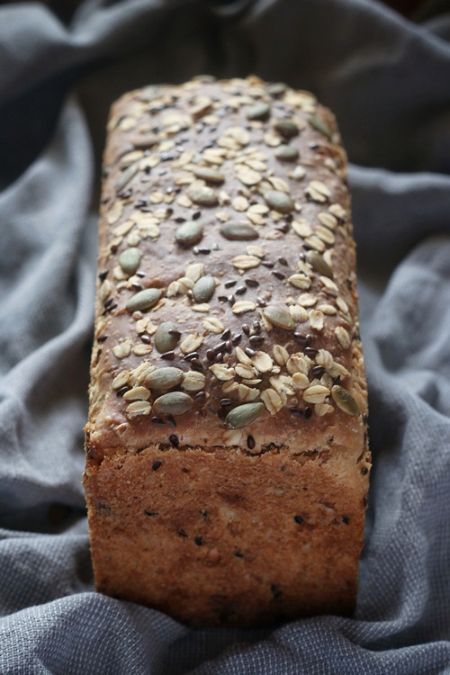 Multigrain Sourdough Sandwich Bread